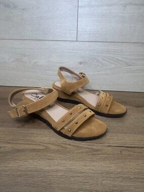 Callisto Plush Low Wedge Tan 6M